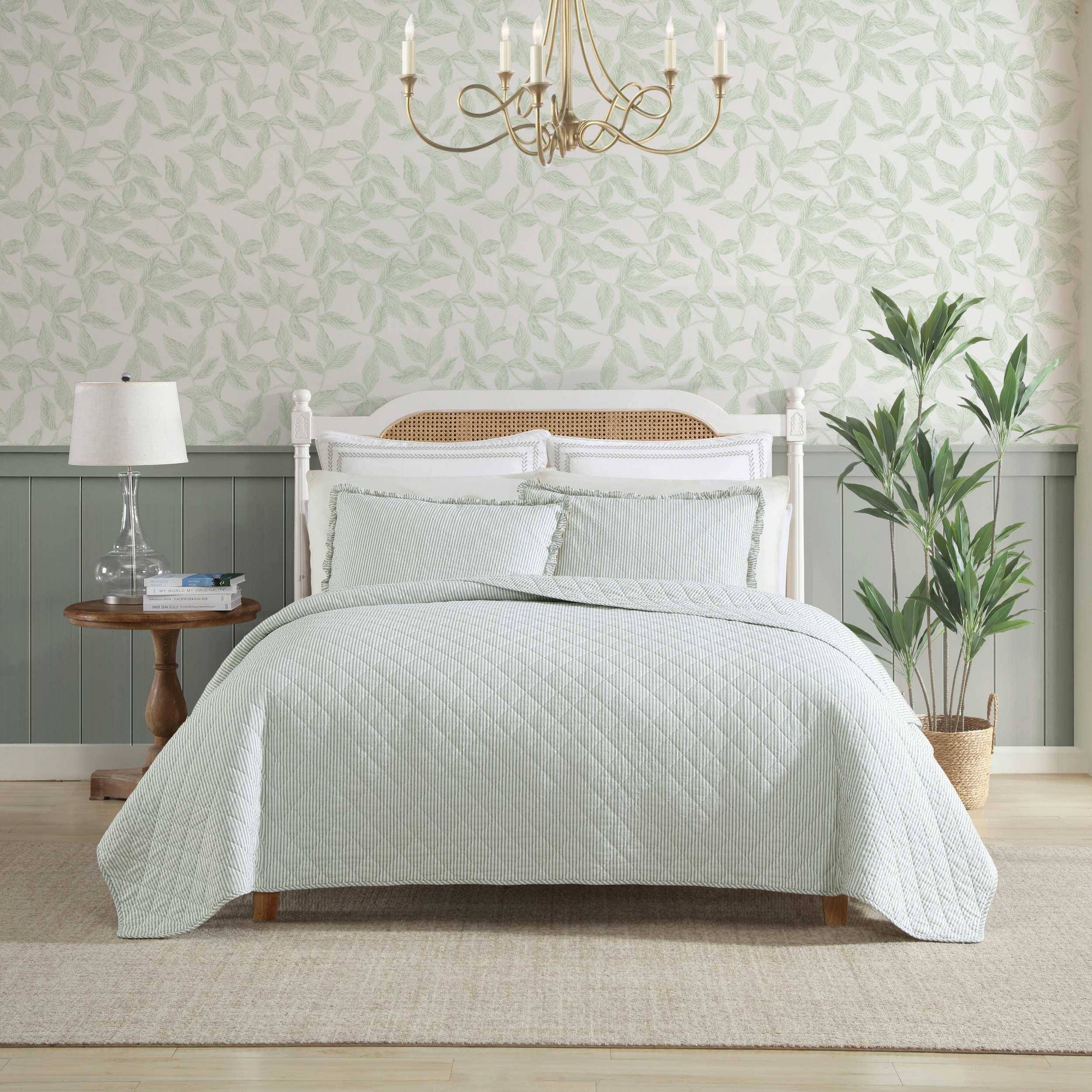 Laura Ashley Full/Queen Oxford Striped Quilt Set Green