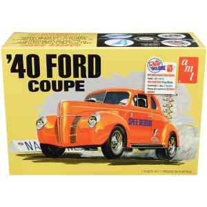 Skill 2 Model Kit 1940 Ford Coupe 3 in 1 Kit 1/25 Scale Model by AMT - 1 of 4