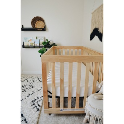 Natural Wood 3-in-1 Convertible Crib with Adjustable Mattress Base