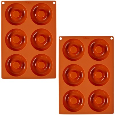 Wilton Silicone Bite-Size Pumpkin Treat Mold, 12-Cavity 