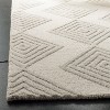 Blossom BLM111 Hand Tufted Area Rug  - Safavieh - 3 of 4