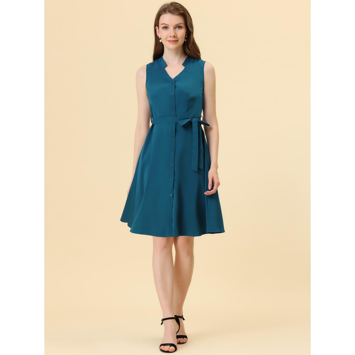 Женские платья INSPIRE CHIC Women's V-neck Sleeveless Belted Shirtdress Button Down Dress Small Lake Blue — фото 2