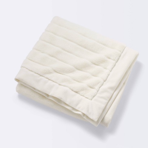 White fur outlet baby blanket