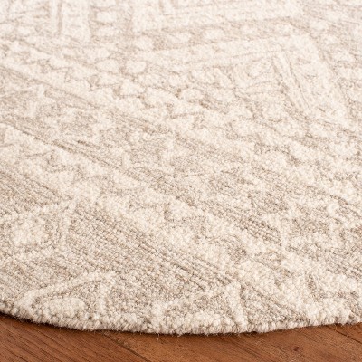 Beige Ivory 5' Round Hand-Tufted Wool Area Rug