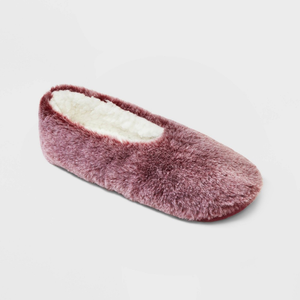 Women's Faux Fur Cozy Pull-On Slipper Socks with Grippers - Burgundy S/M