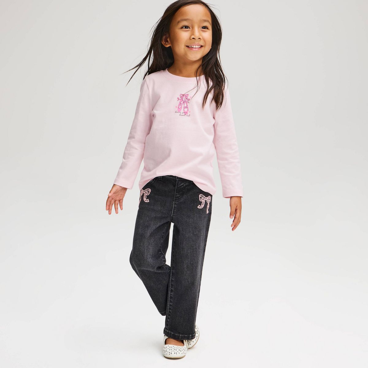 Toddler Girls' Long Sleeve Ballerina T-Shirt - Cat & Jack™ Light Pink