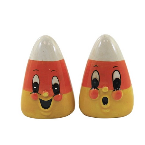 Halloween Witches Magnetic Ceramic Salt and Pepper Shakers Set (FINAL –  Bewitched Wicker