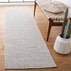 Kilim KLM375 Hand Woven Rugs - Safavieh - 2 of 4