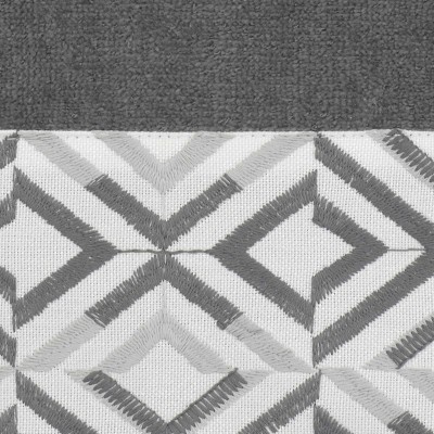 Nickel Gray Cotton Fingertip Towel Set with Geometric Design