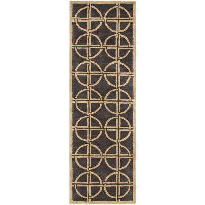 Soho SOH822 Hand Tufted Area Rug  - Safavieh