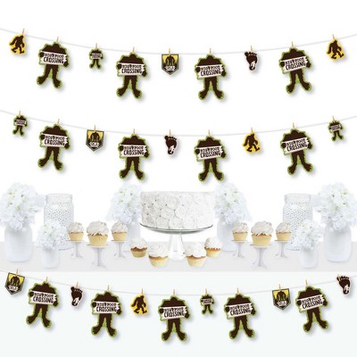 Big Dot of Happiness Sasquatch Crossing - Bigfoot Party or Birthday Party DIY Decorations - Clothespin Garland Banner - 44 Pieces