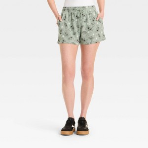 Women's Lilo Graphic Shorts - Green - 1 of 3