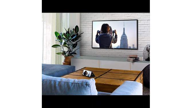 Samsung 32&#34; 720p Smart HD LED TV - Black (UN32M4500), 2 of 6, play video