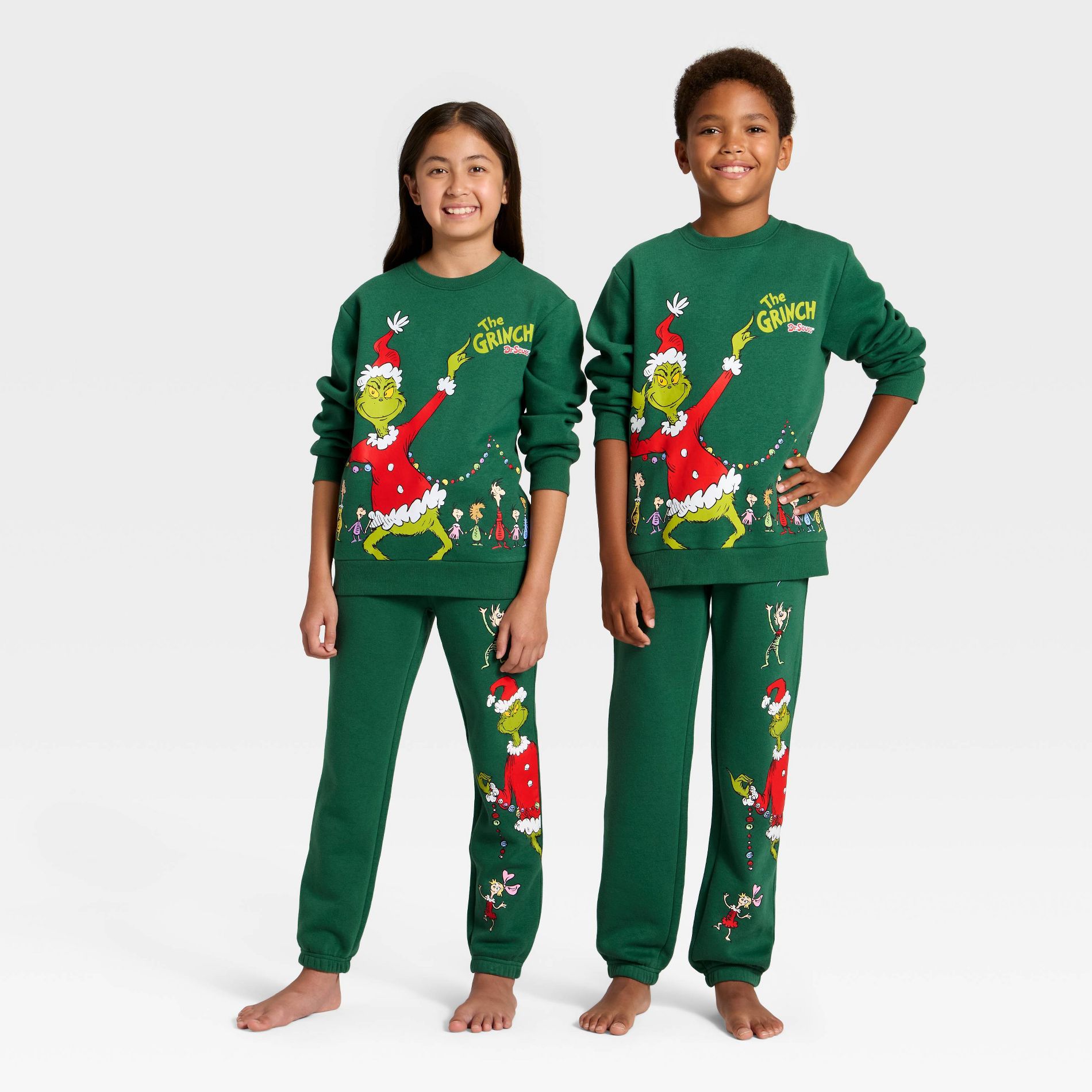 Kids' Dr. Seuss The Grinch Evergreen Fleece Graphic Sweatshirt - Dark Green XL