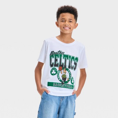 Boys' Short Sleeve Boston Celtics Graphic T-Shirt - art class™