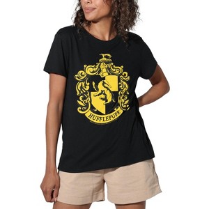 Harry Potter Hufflepuff Crest Women's Loose T-Shirt - 1 of 4