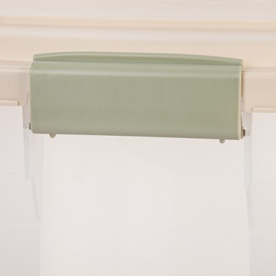 Translucent Airtight Plastic Pet Food Storage Container with Lid and Casters