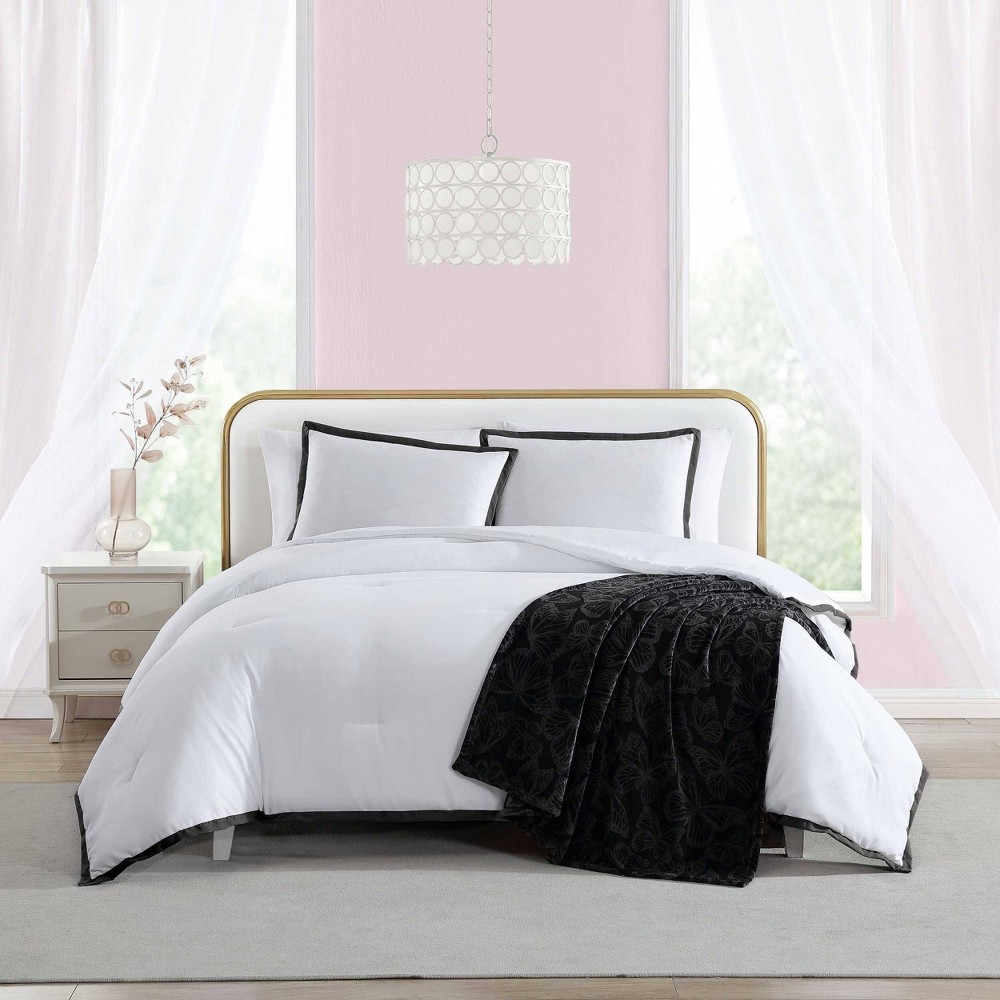 Betseyville 4pc King Signature Hotel Microfiber Comforter Set White/Black: Polyester Bedding with Shams & Throw