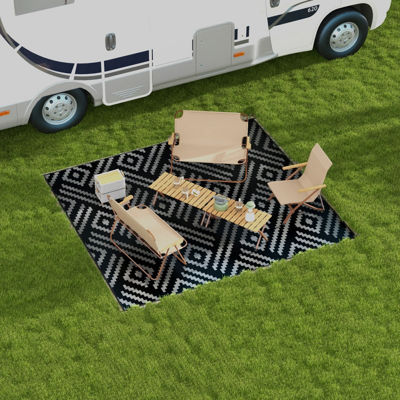 Outsunny RV Mat, Outdoor Patio Rug / Large Camping Carpet with Carrying Bag, 8' x 10', Waterproof Plastic Straw, Reversible, Black & Gray Geometric, 2 of 7