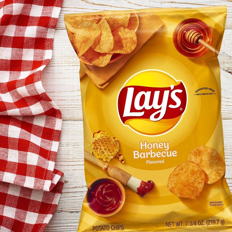 Lay's Honey Barbecue Flavored Potato Chips - 7.75oz, 4 of 5