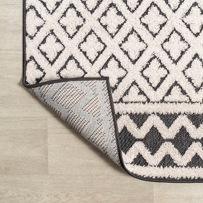 Cream and Black Geometric Synthetic Indoor/Outdoor Area Rug