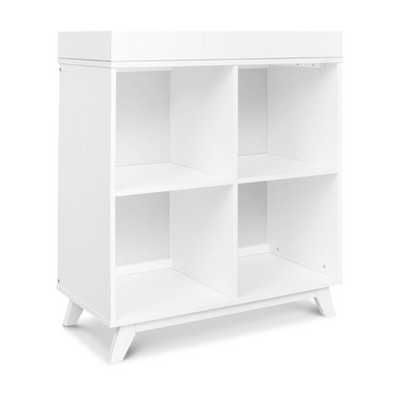 DaVinci Otto Convertible Changing Table and Cubby Bookcase
