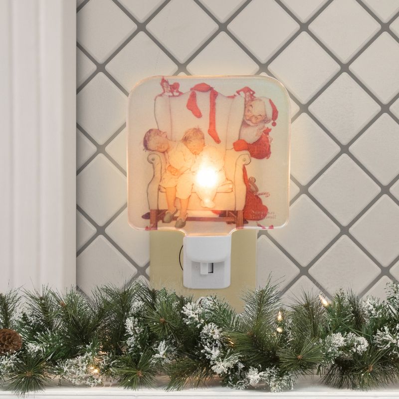 Northlight 6" Norman Rockwell 'Santa Looking at Two Sleeping Children' Glass Christmas Night Light, 2 of 4