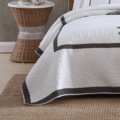 Palm Island King-Sized White Cotton Reversible Quilt Set