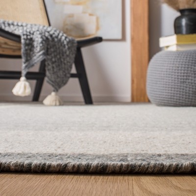 Ivory and Grey Handwoven Wool Kilim Area Rug, 3' x 5'