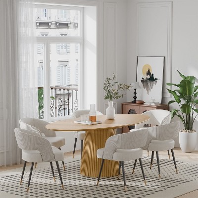 Cone shaped grille strip in natural wood color with oblique cut edges, oval dining table (conical base)