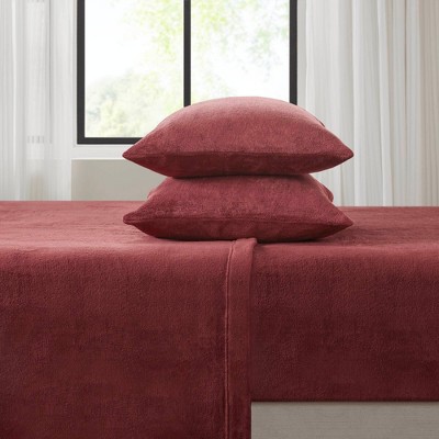 Burgundy Plush Polyester Queen Sheet Set with Pillowcases