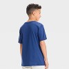 Boys' New York Yankees Oversized Short Sleeve Graphic T-Shirt - Blue - 3 of 4