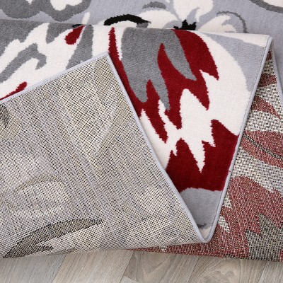 Red and Gray Floral Design 5' x 7' Area Rug