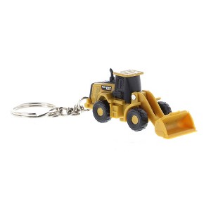 Diecast Masters Caterpillar 950M Wheel Loader Micro Keychain 85986 - 1 of 4