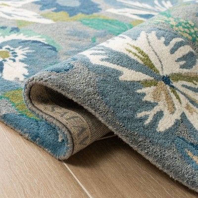Blue Floral 5' x 8' Handmade Wool and Viscose Area Rug