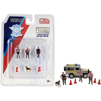 Tailgate Party Diecast Set of 6 Pieces (4 Figurines and 2 Accessories) for  1/64 Scale Models by American Diorama 76470