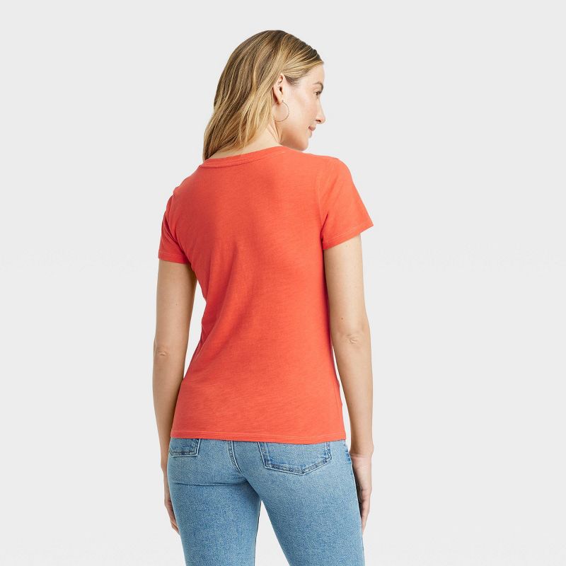 Women's Fitted Short Sleeve V-Neck T-Shirt - Universal Thread™ , 3 of 8