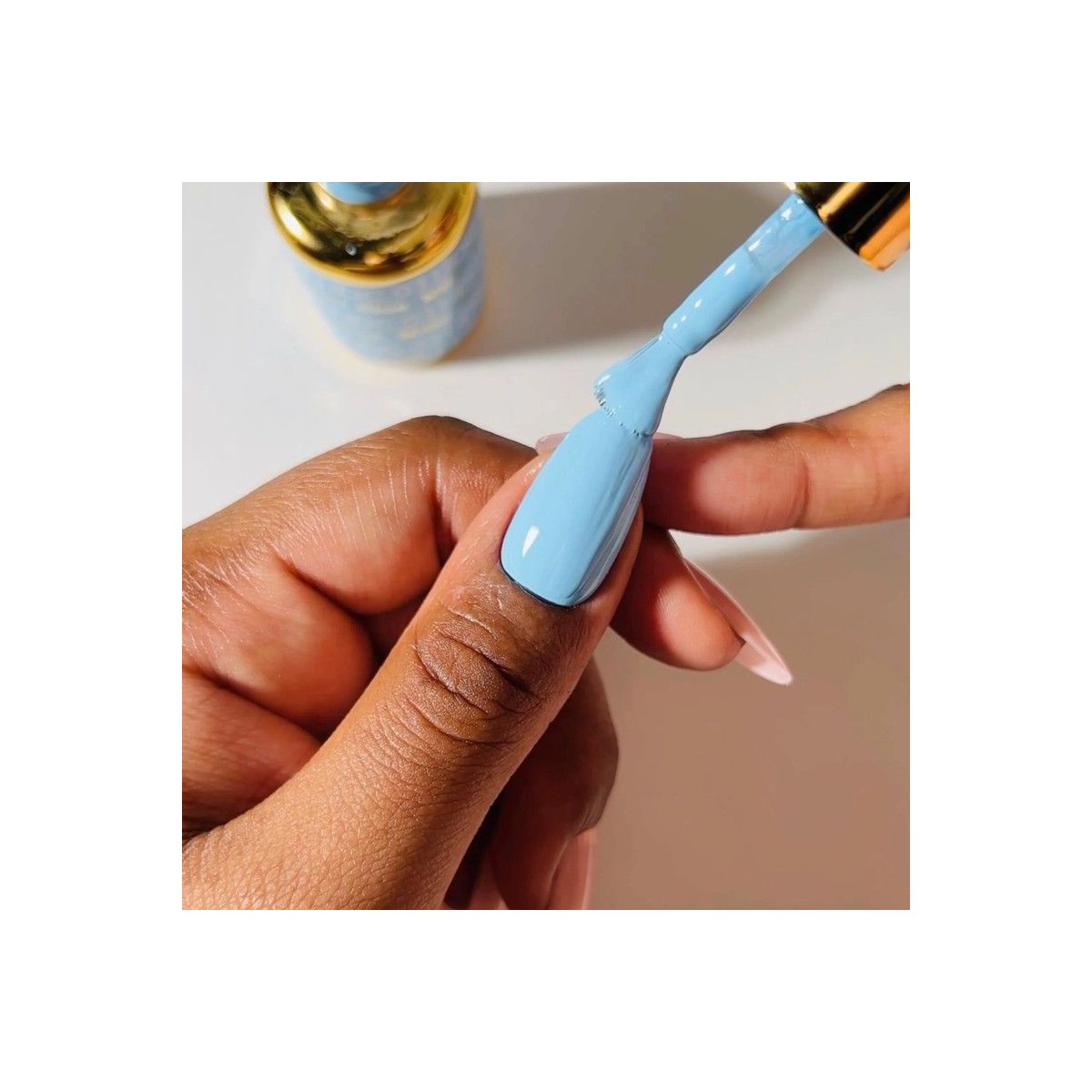 DND DC Soak Off Gel (031 Milky Blue, 0.6 oz) - Nail Color 0840256865868 - thumbnail 2