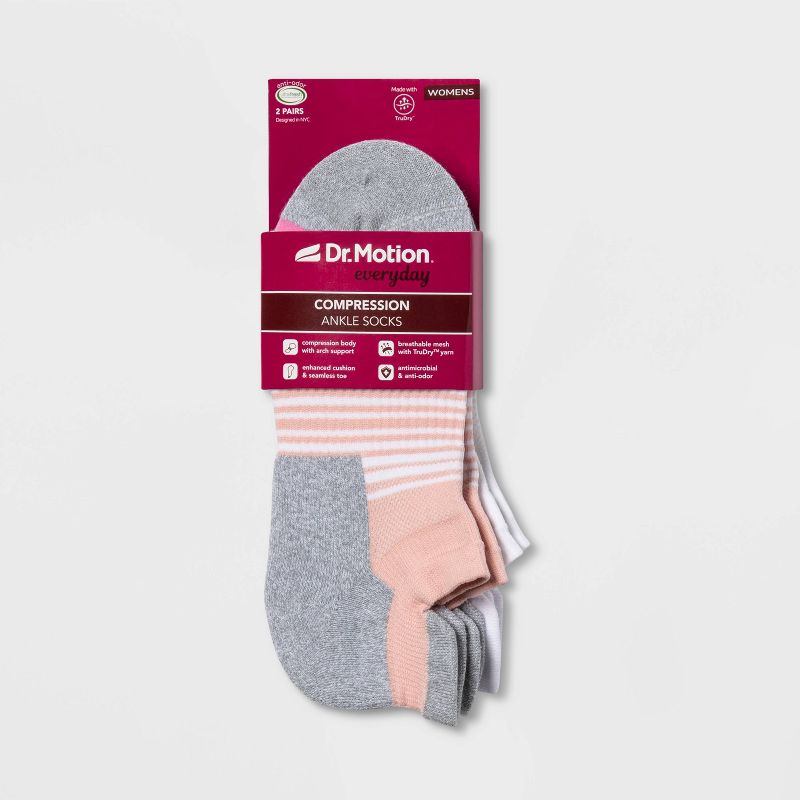 Dr. Motion Women&#39;s Ombre Striped Mild Compression Low Cut Socks - White 4-10, 3 of 5