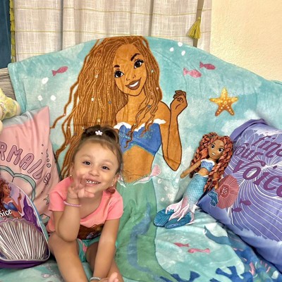 46x60 Barbie Kids' Throw : Target