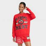 Women's Miami Heat NBA Graphic Sweatshirt - Red