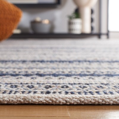 Gray and Black Handwoven Wool Cotton 6' x 9' Area Rug