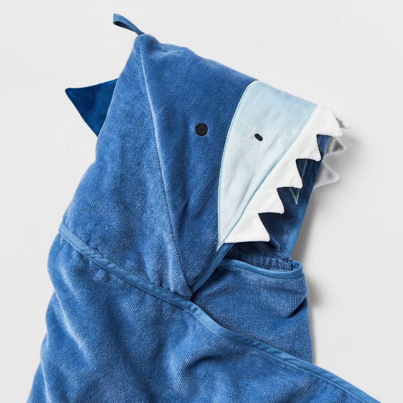 25&#34;x50&#34; Shark Kids&#39; Hooded Towel - Pillowfort&#8482;, 4 of 11