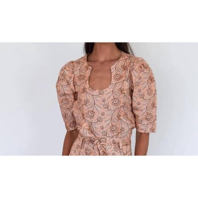 Women's Horseshoe Top - Never a Wallflower
