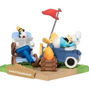 Campsites Series-Goofy & Donald duck Cherry Blossom Version (D-Stage) - 1 of 4