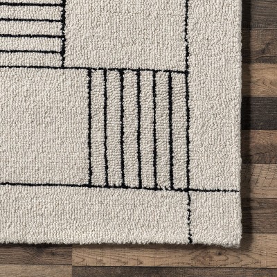 Ivory and Black Geometric Wool Handmade 4' x 6' Area Rug