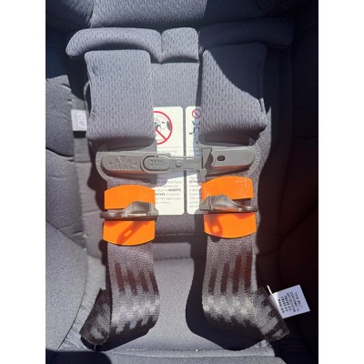 Bucklebuddeez Infant Car Seat Strap Aligner Accessory
