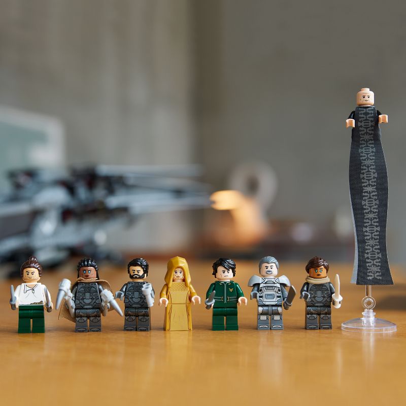 LEGO Icons Dune Atreides Royal Ornithopter Build and Display Set 10327, 6 of 9