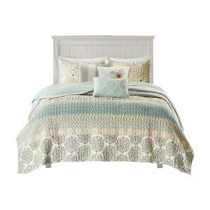 Gracie Mills Alvarado 6-Piece Reversible Cotton Quilt Set with Throw Pillows - 1 of 4