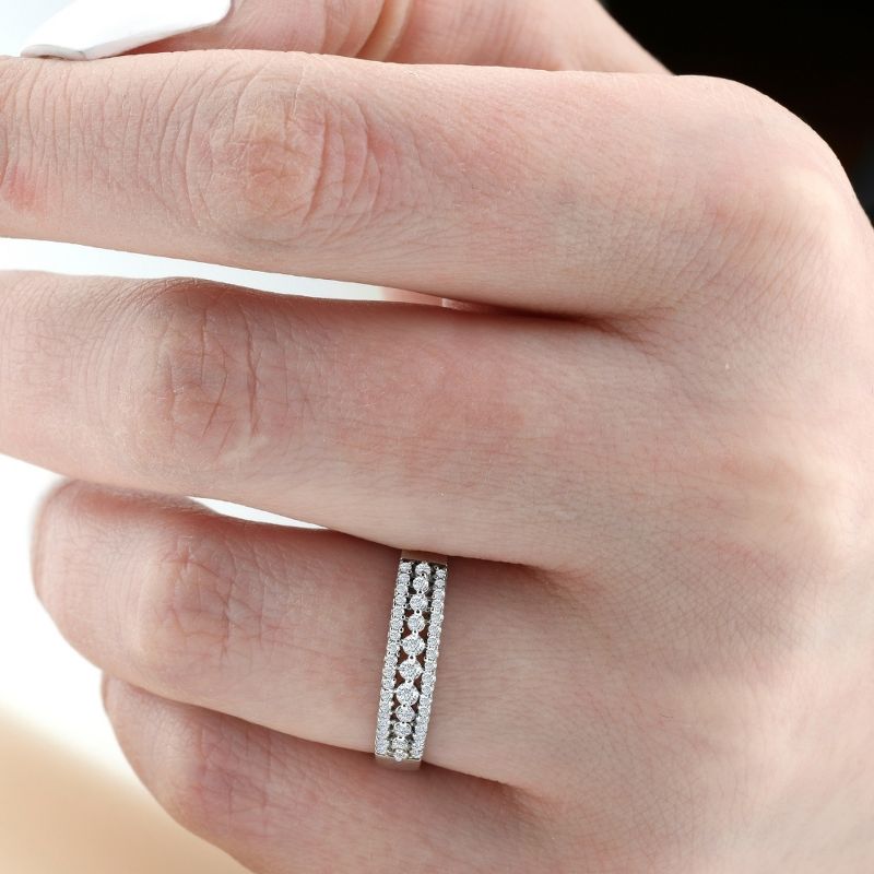 Pompeii3 1/3 carat Diamond Wedding Ring 10 KT White Gold, 3 of 6